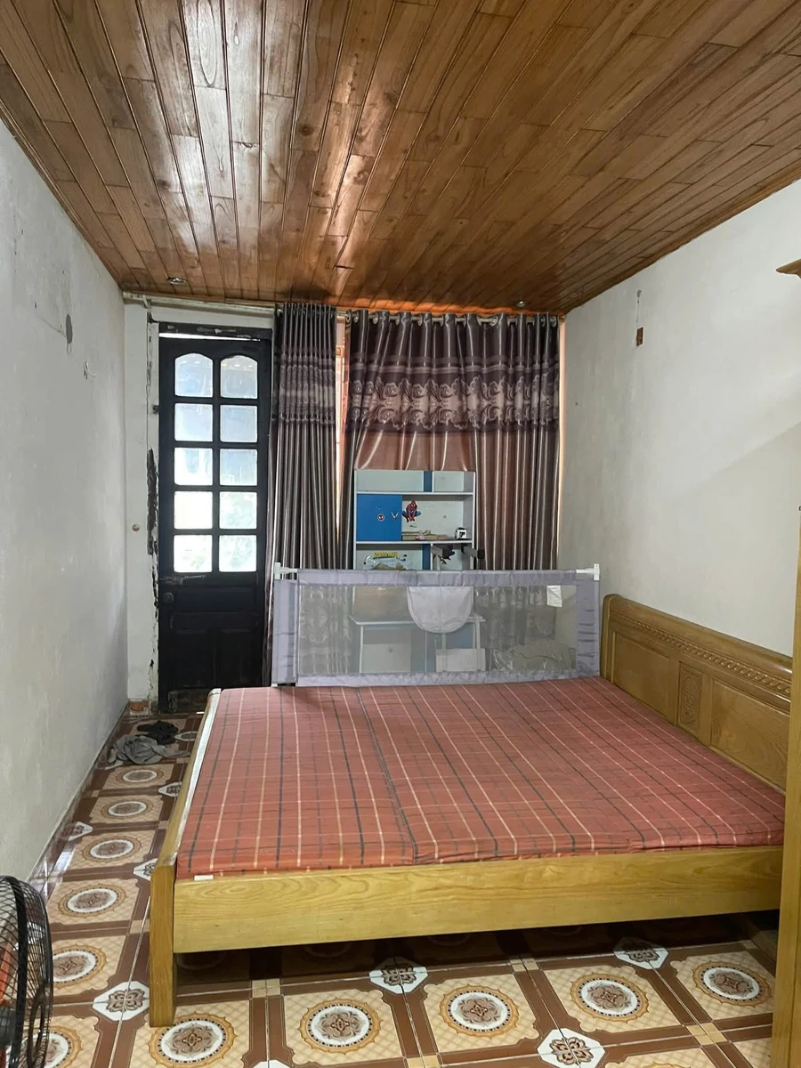 Bán nhà 3 tầng mặt tiền Hoàng Liên 30m² giá 2 tỷ 3 - Ảnh thu nhỏ 2