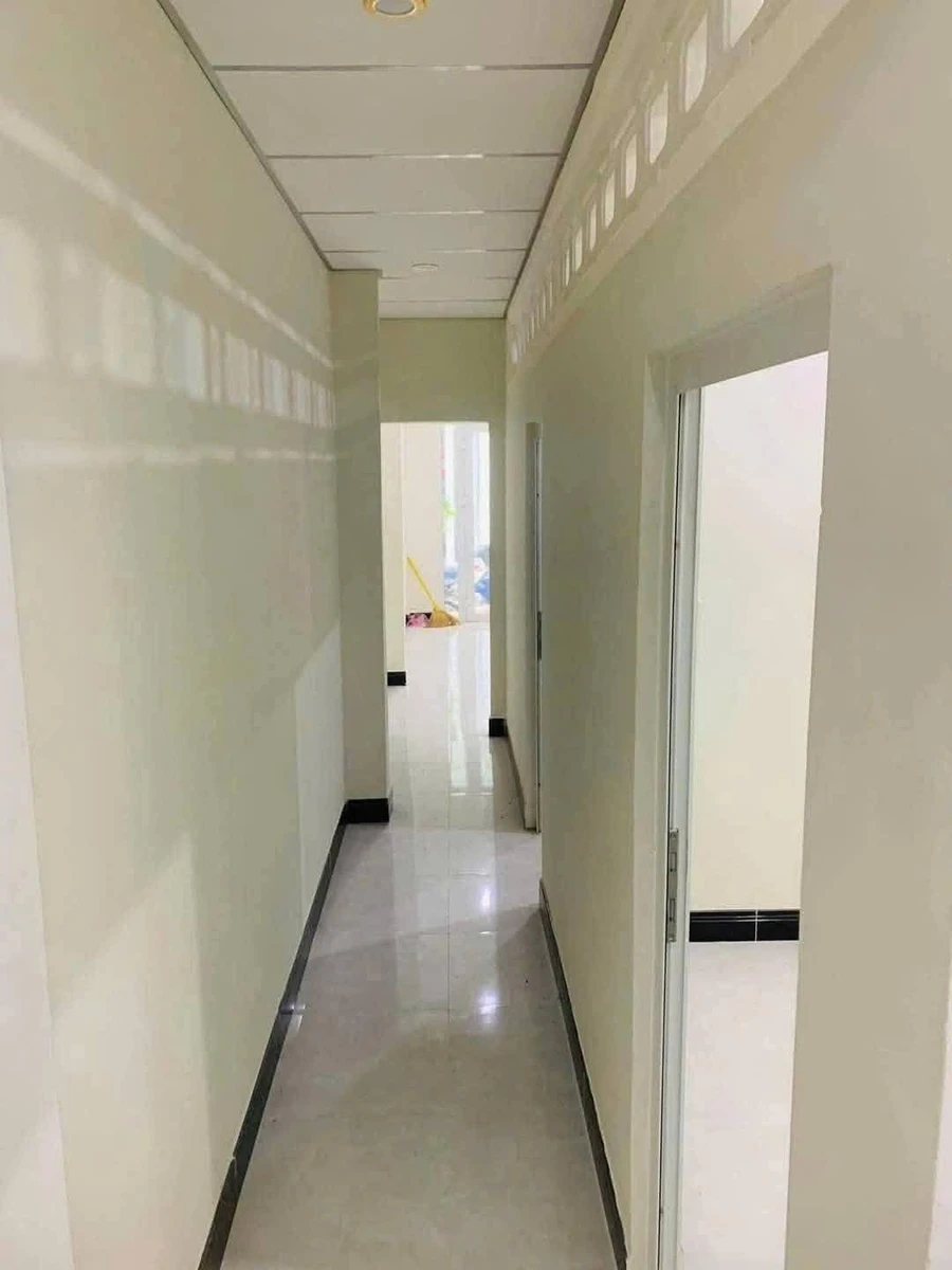 Bán nhà cấp 4 hoàn công hẻm 56 Quốc lộ 1A, Phường 2, Tân An, Long An giá 1,1 tỷ - Ảnh thu nhỏ 4