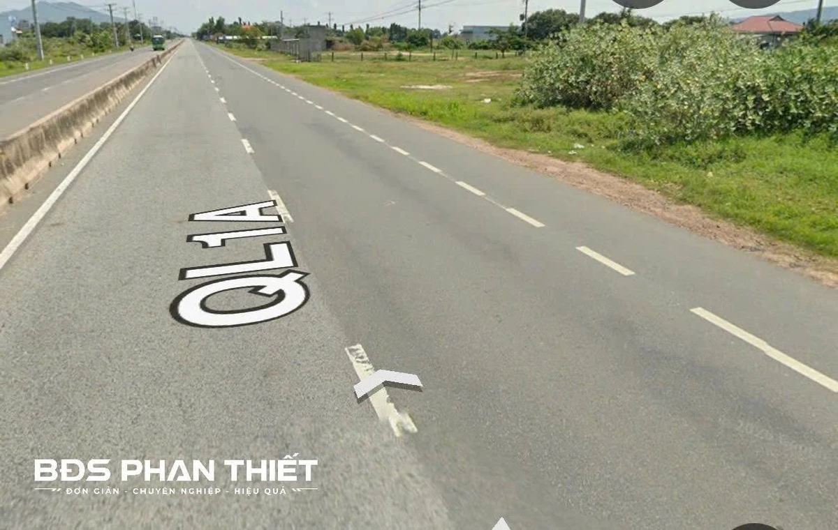 Bán đất Hồng Sơn 1.079 m² mặt tiền QL1A, Phan Thiết - Ảnh thu nhỏ 3