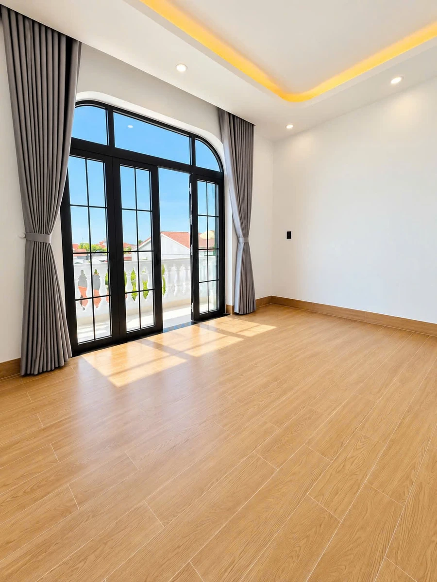 Bán nhà Huế 3 tỷ 6, 195m², 3 PN mặt tiền Châu Văn Hùng - Ảnh thu nhỏ 2