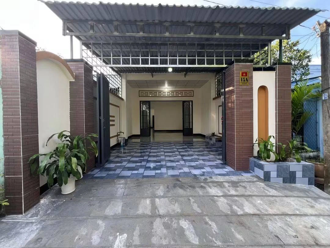 Bán nhà Bình Chánh 120m² 2PN 780 triệu Long Hoa - Ảnh 1