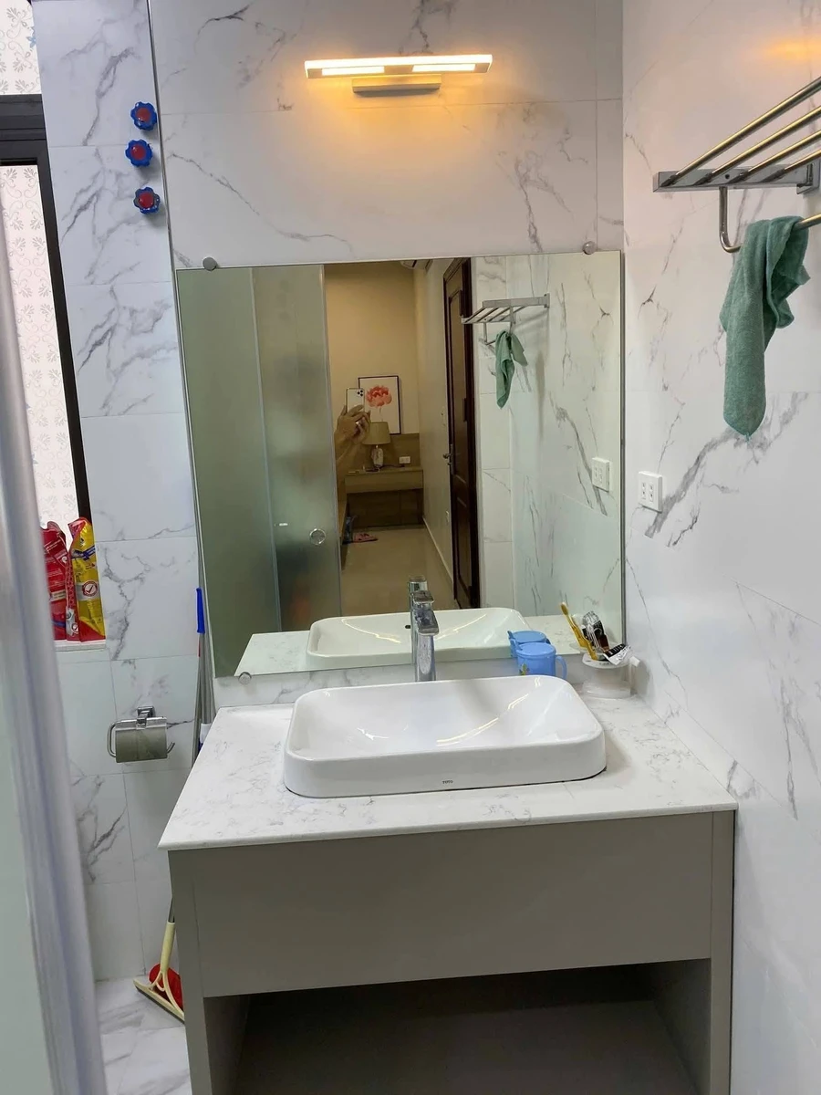 Bán nhà 4 tầng thang máy 120m2 Vinhomes Imperia Hải Phòng 19 tỷ - Ảnh thu nhỏ 5