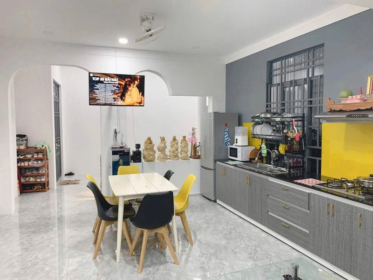 Bán nhà phố 66m² 2 phòng ngủ, 1.6 tỷ, Quận 6 - Ảnh 1