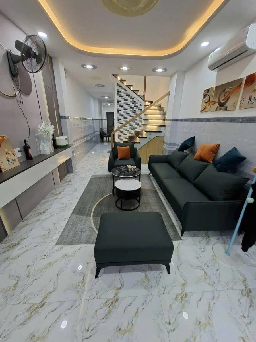 Bán nhà 52m² 2 tầng gần Công viên Gia Định 7 tỷ - Ảnh 1