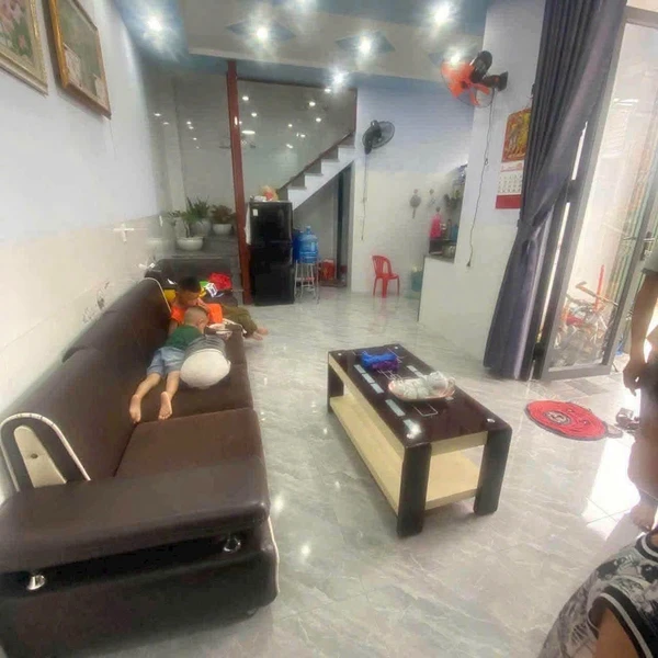 Bán nhà 1 trệt 1 lầu 40m² 2PN Phước Tân, Đồng Nai