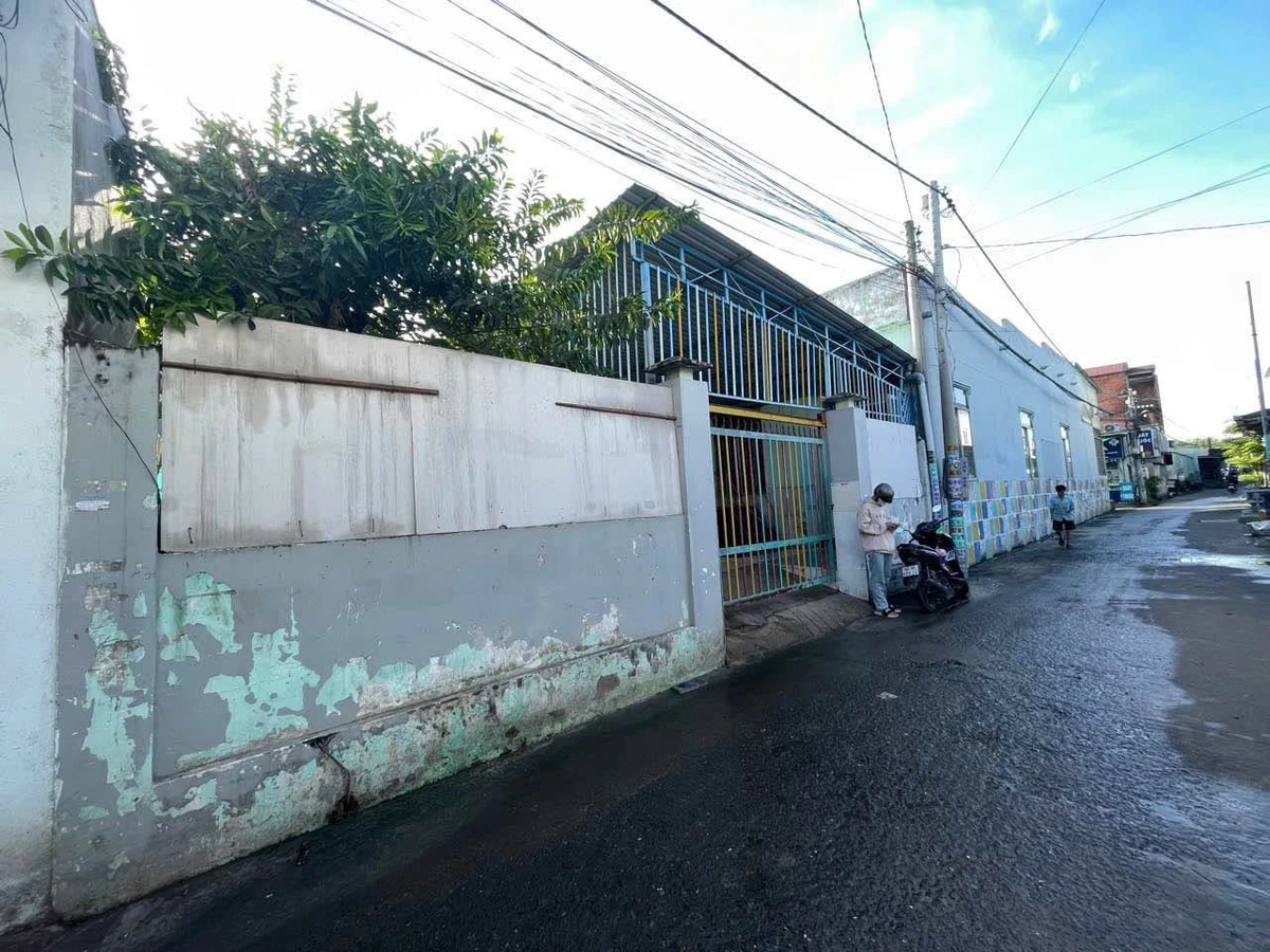 Bán gấp nhà góc 2 mặt tiền 229m2 sổ riêng thổ cư gần KCN Long Đức, Long Thành - Ảnh thu nhỏ 4