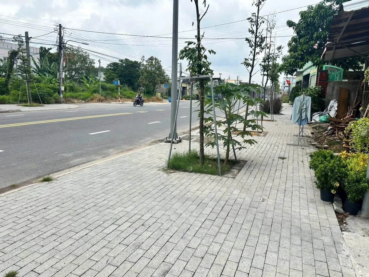 Bán đất mặt tiền Phú Mỹ 350m² giá 5,5 tỷ - Ảnh thu nhỏ 2