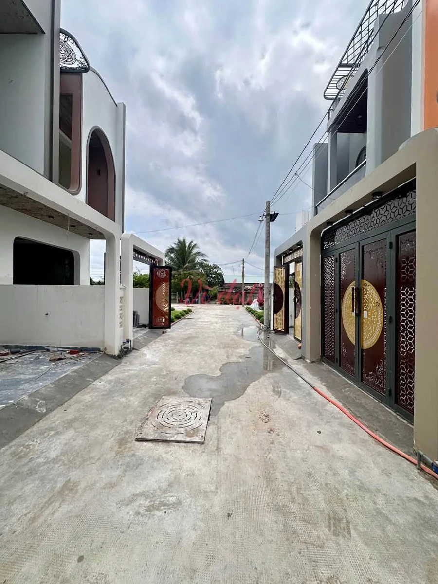 Bán nhà 4x21m 1 trệt 1 lầu 3PN gần chợ Long Thượng, Cần Giuộc giá 2,19 tỷ - Ảnh thu nhỏ 2