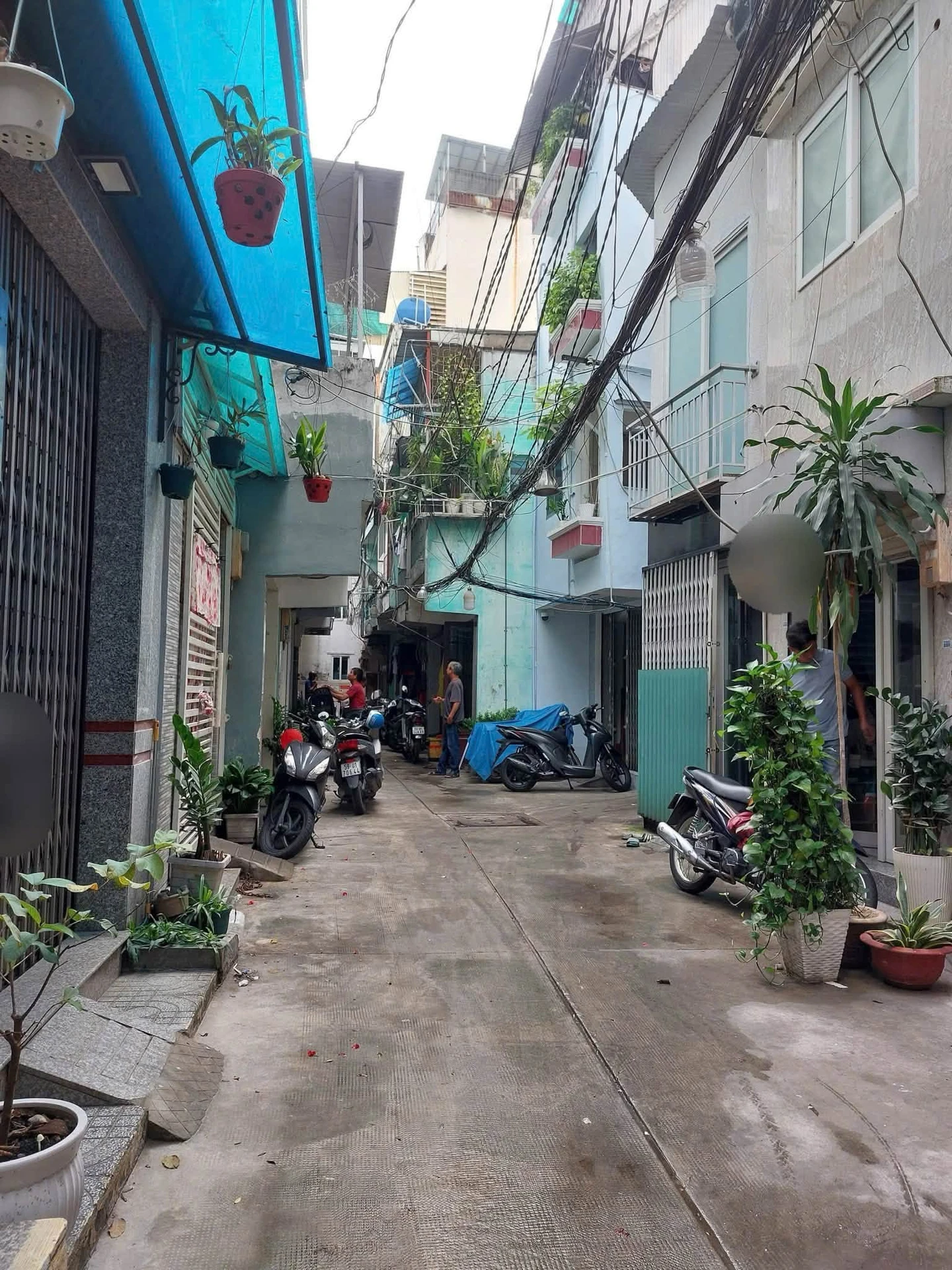Bán nhà hẻm 5m Thành Thái Quận 10, 3 tầng, 40m2, giá 5,3 tỷ - Ảnh 1