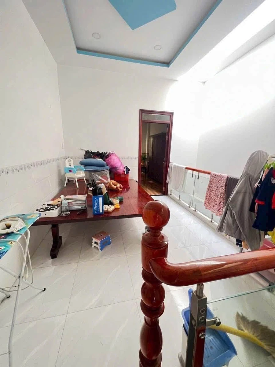 Bán nhà 1 trệt 1 lầu mặt tiền Nguyễn Bỉnh Khiêm, Phú Thủy, Phan Thiết, 92m2, 4,6 tỷ - Ảnh thu nhỏ 4
