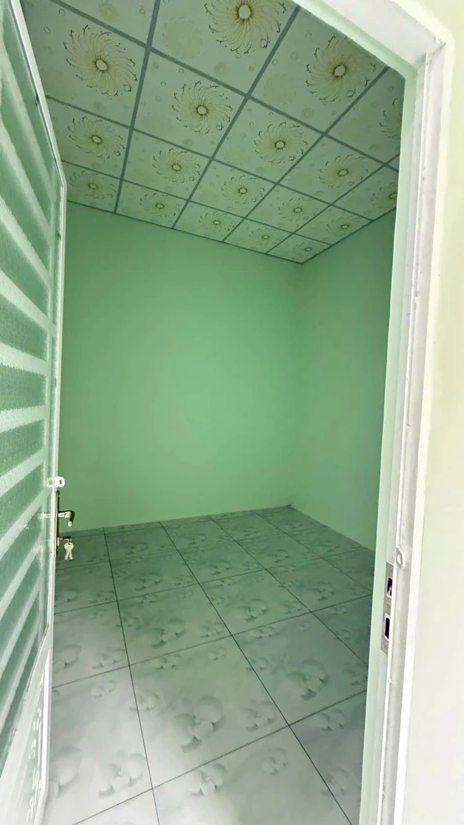 Bán nhà 2 phòng Tây Ninh 120m2 giá 1 tỷ 380 triệu - Ảnh thu nhỏ 5