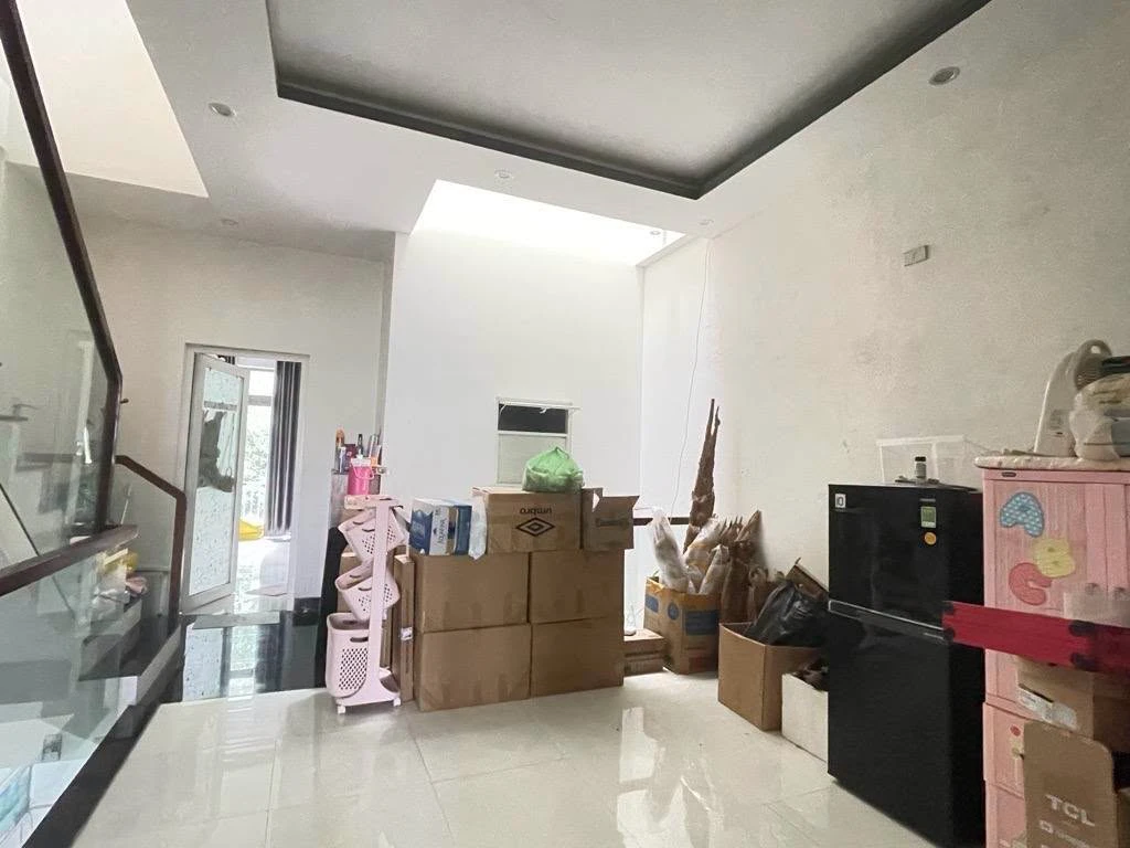 Bán nhà 3 tầng 100m² Đường Hà Bổng Đà Nẵng 7 tỷ - Ảnh thu nhỏ 4
