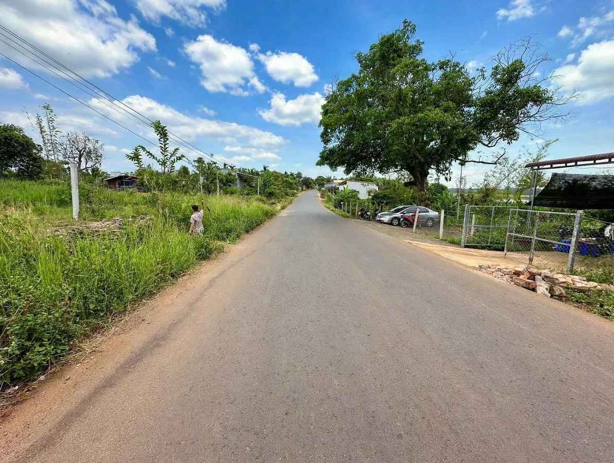 Bán đất mặt tiền Y Wang nối dài 175m2, giá 1 tỷ 090, Buôn Ma Thuột - Ảnh thu nhỏ 2