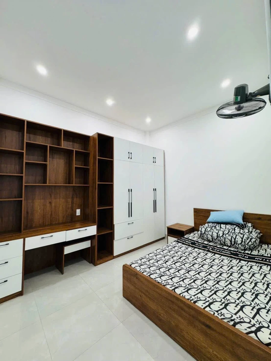 Bán nhà hẻm 50m² 3 PN Quận 1 giá 3,09 tỷ - Ảnh thu nhỏ 4