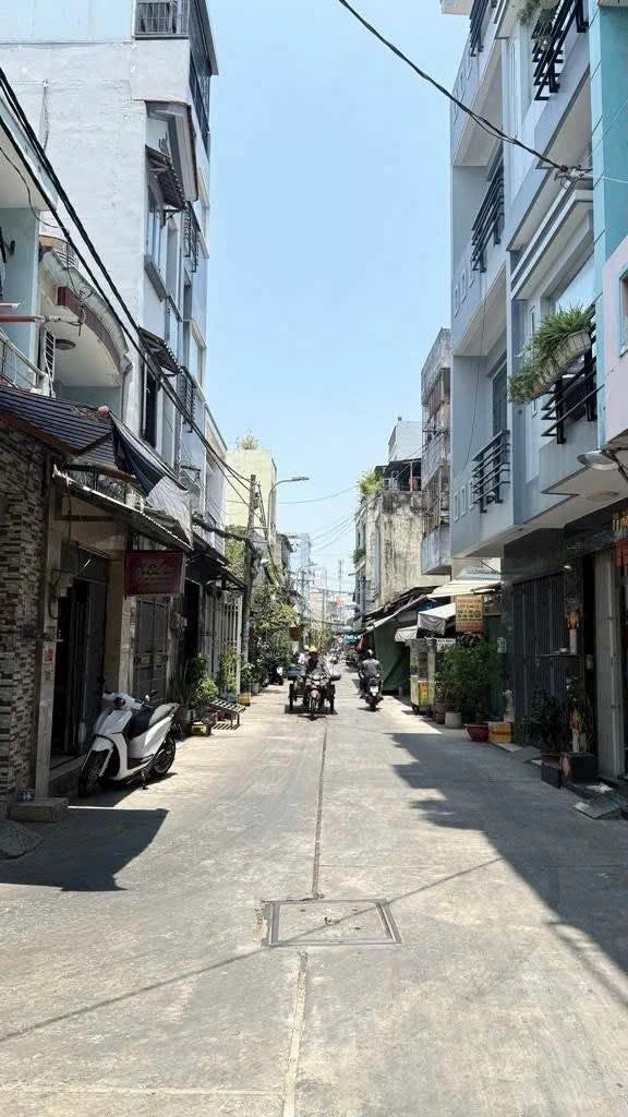 Bán nhà hẻm 54m² kinh doanh Tên Lửa, Bình Tân, trên 5 tỷ - Ảnh 1