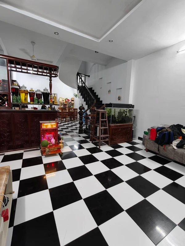 Nhà lầu mặt nhựa 100m² 2PN 3WC Phan Thiết 4 tỷ 6