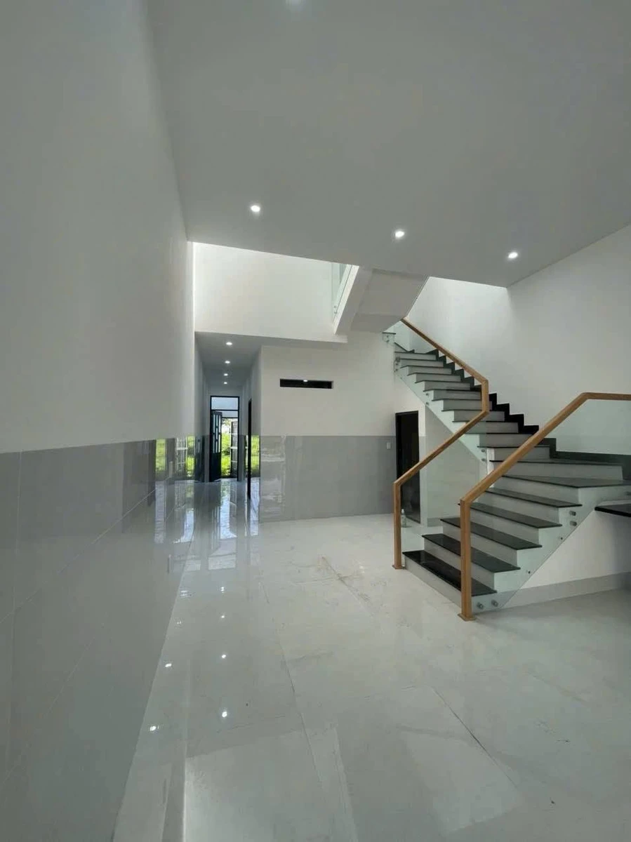 Bán nhà 1 trệt 1 lầu 3 phòng ngủ, 97,5 m² Bà Rịa - Ảnh thu nhỏ 5