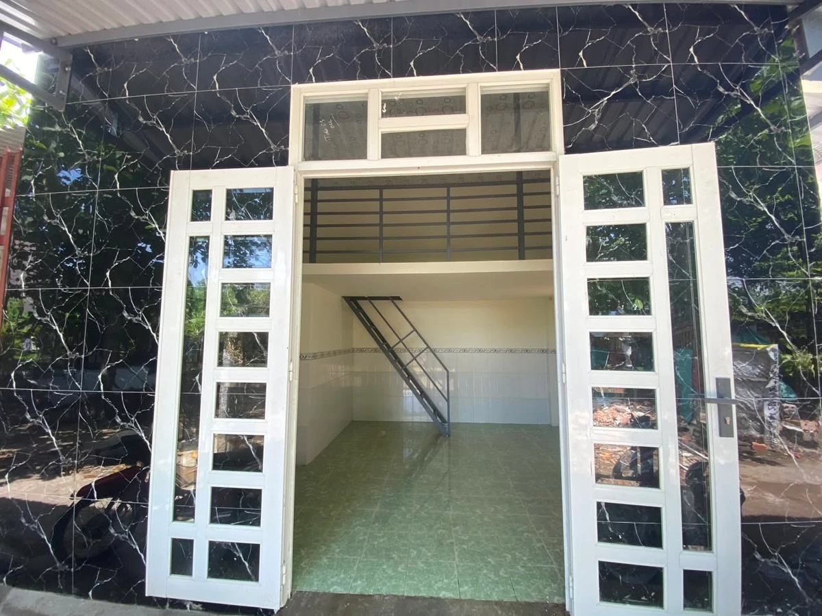Bán dãy nhà trọ 6x17m, 4 phòng, Quận 1 - Ảnh thu nhỏ 3