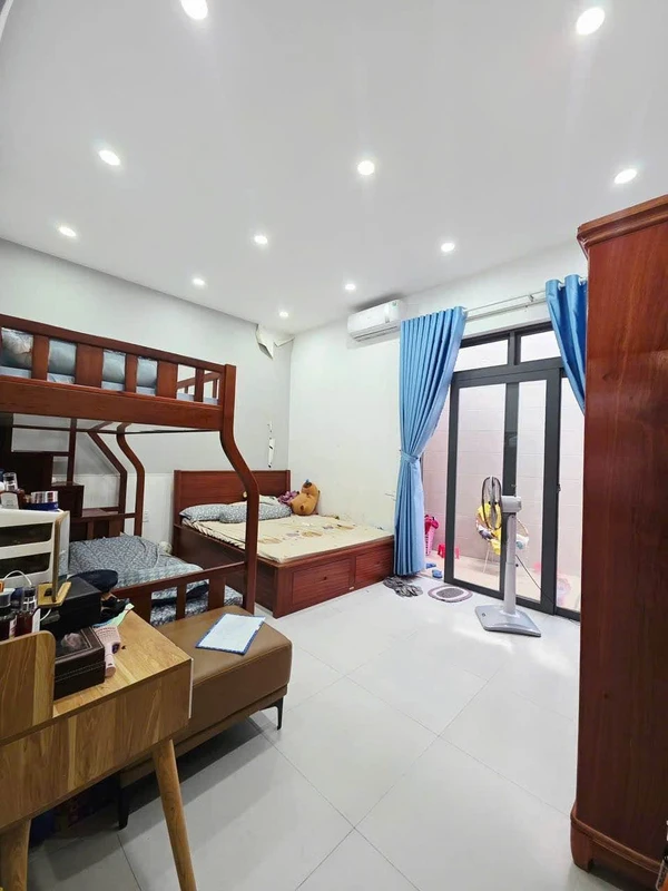 Bán nhà hẻm 76m2 gần Vòng xoay Đống Đa, Quy Nhơn
