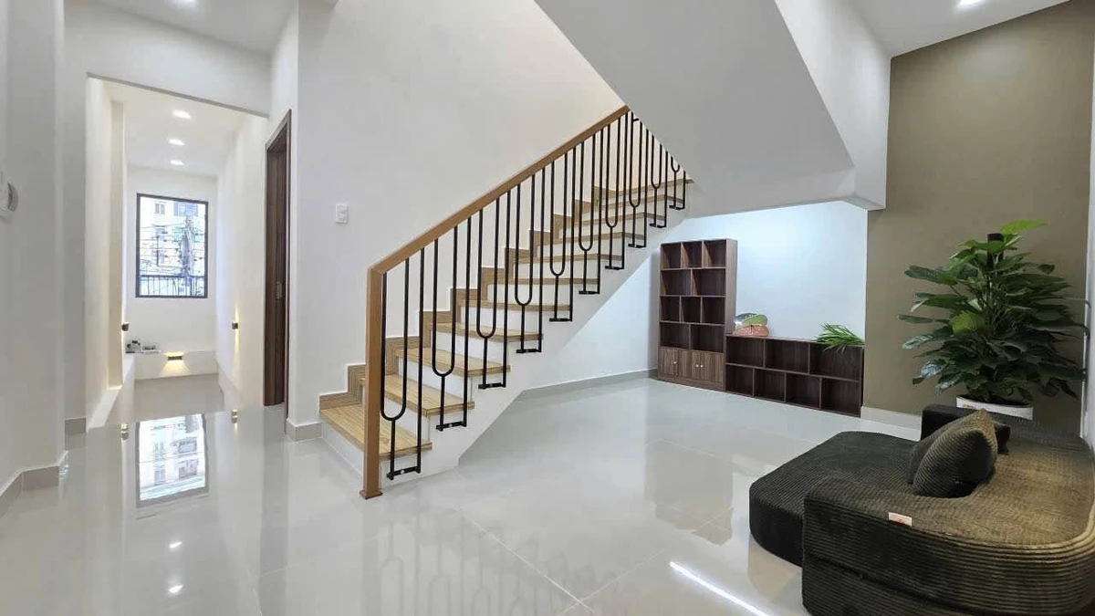 Bán nhà mặt tiền 3 tầng 80,7m2 Nha Trang 11,5 tỷ - Ảnh thu nhỏ 4