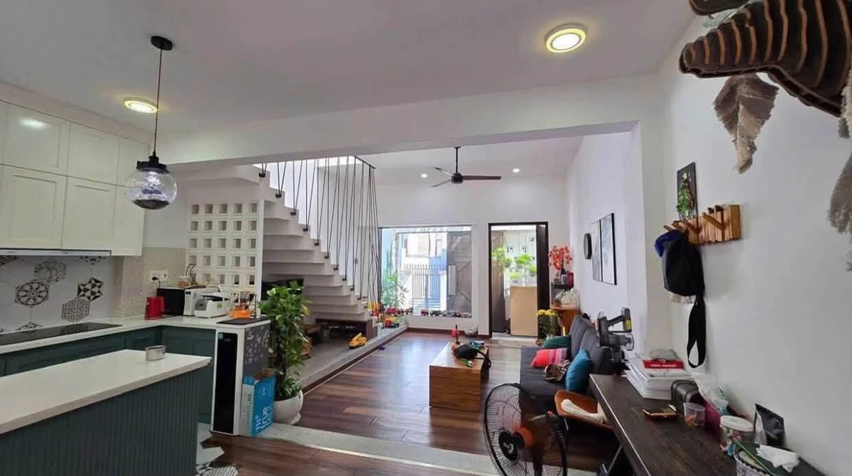 Bán nhà 2 phòng ngủ 90.6m² Tôn Đức Thắng Quận 12 - Ảnh 1
