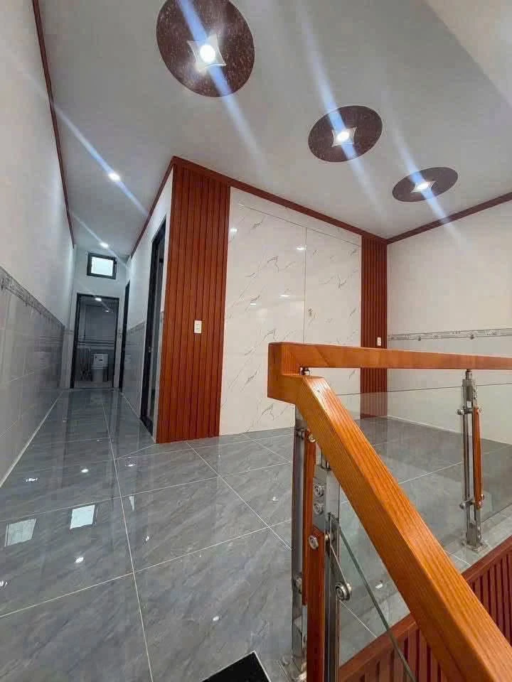 Bán nhà gác lửng Long Bình, 76.5m2, 3PN, 1.79 tỷ - Ảnh thu nhỏ 4