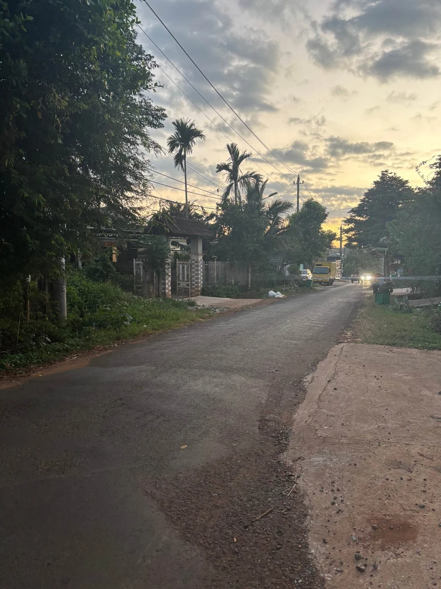 Bán đất Trục B4 150m² Buôn EaNao B 1 tỷ 870 triệu - Ảnh thu nhỏ 2