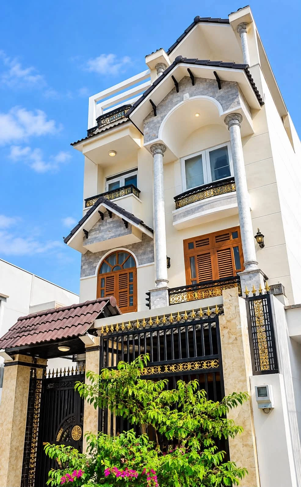 Bán nhà phố 246m² sát chợ Gò Xoài Bình Tân, 9 tỷ 999 triệu - Ảnh 1