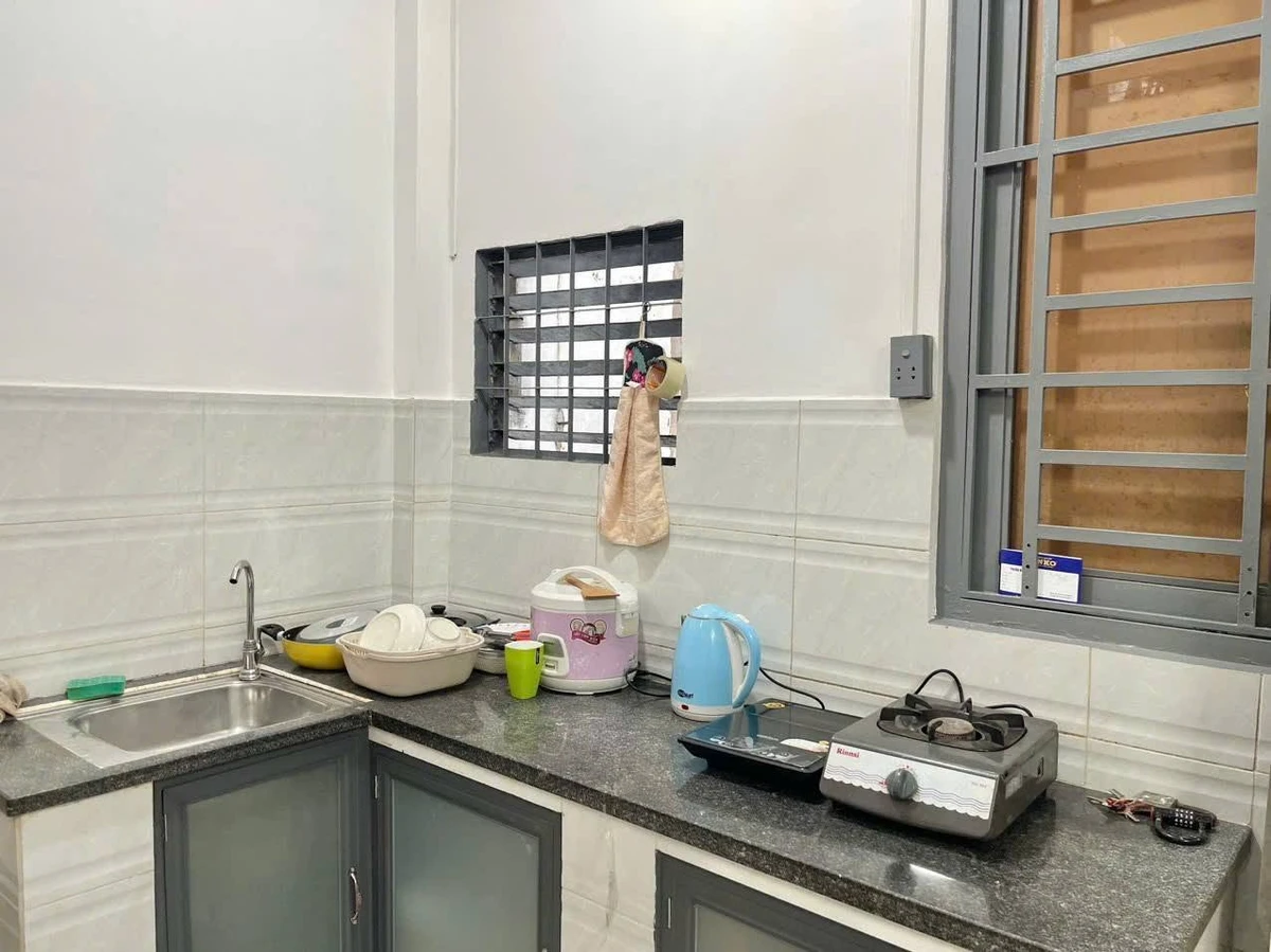 Cho thuê nhà Quận 5, 2PN, full nội thất, 12 tr/tháng - Ảnh thu nhỏ 3
