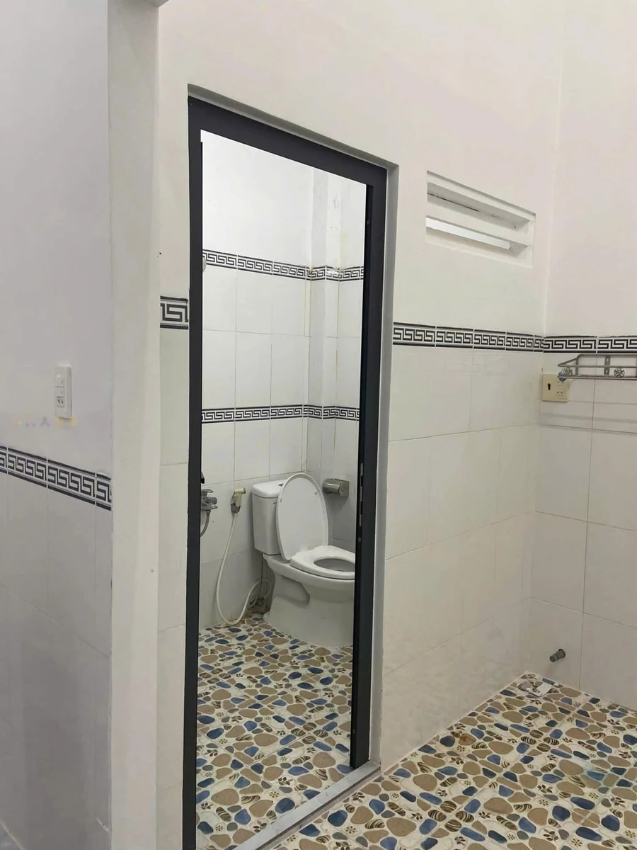 Cho thuê nhà nguyên căn mặt tiền Trần Văn Giàu 125m², 7tr/tháng - Ảnh thu nhỏ 5