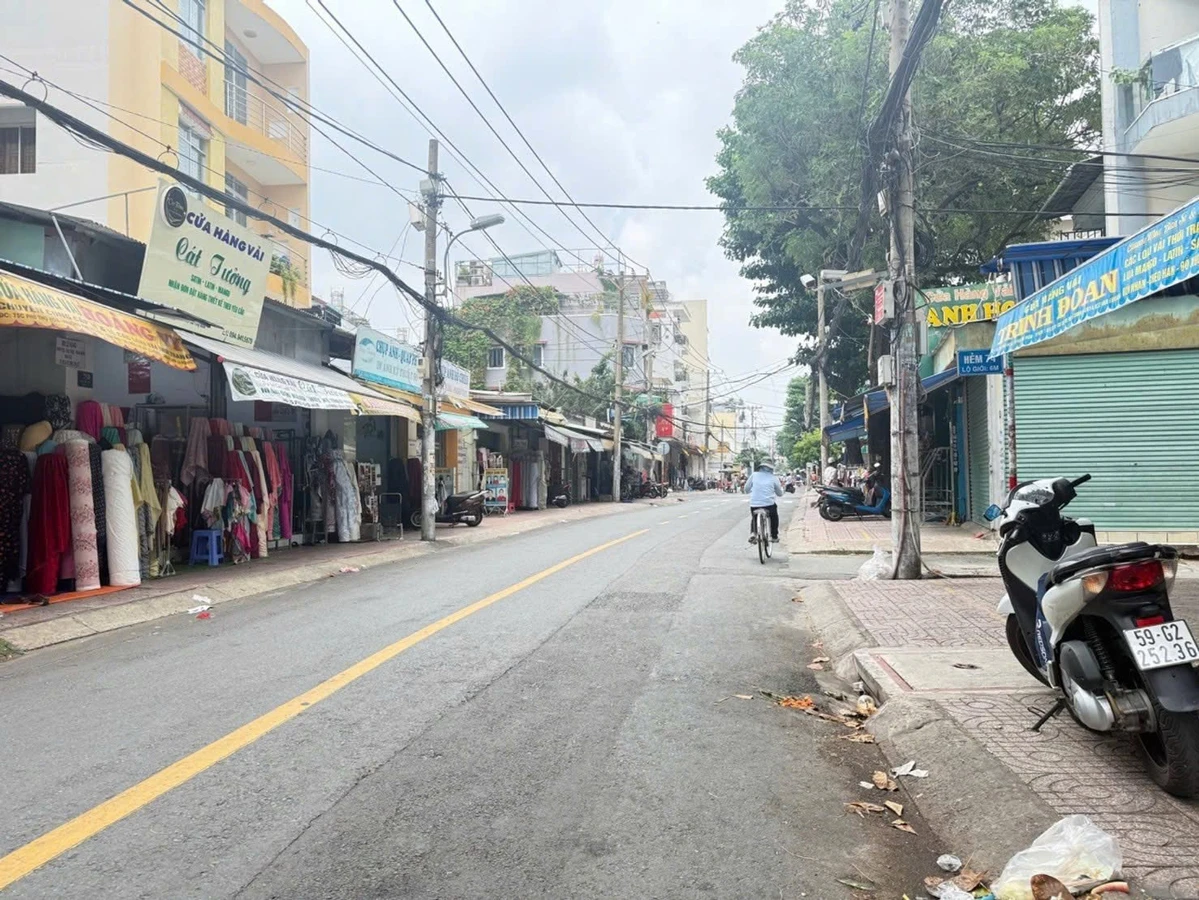 Bán nhà 3 tầng 81m2, 4 phòng ngủ, đường ô tô Phú Thọ Hòa, Tân Phú giá 7,9 tỷ - Ảnh thu nhỏ 2