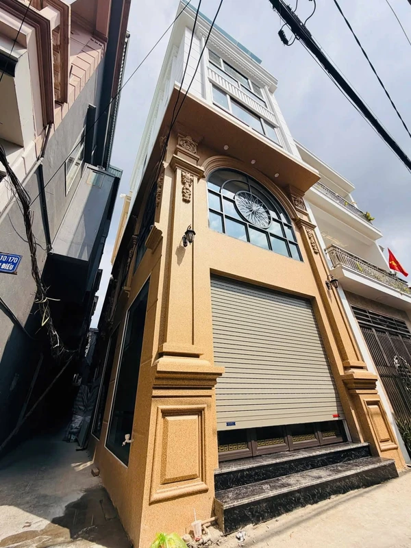 Nhà phố Nguyễn Công Hoà 5 tầng 45m² giá 5,38 tỷ