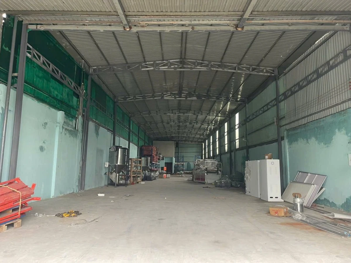 Cho thuê nhà xưởng 600m² Tân Uyên 35 triệu/tháng - Ảnh 1