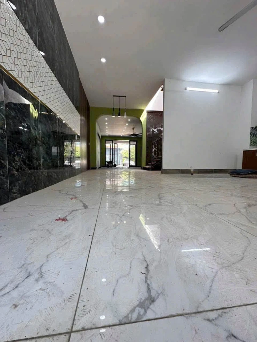Bán nhà 2 tầng 126m² Tỉnh Lộ 10 Bình Tân - Ảnh thu nhỏ 5