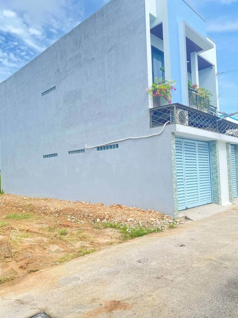 Bán đất Phan Thiết 100m2, gần Lê Duẩn, 1 tỷ 800 triệu - Ảnh thu nhỏ 3