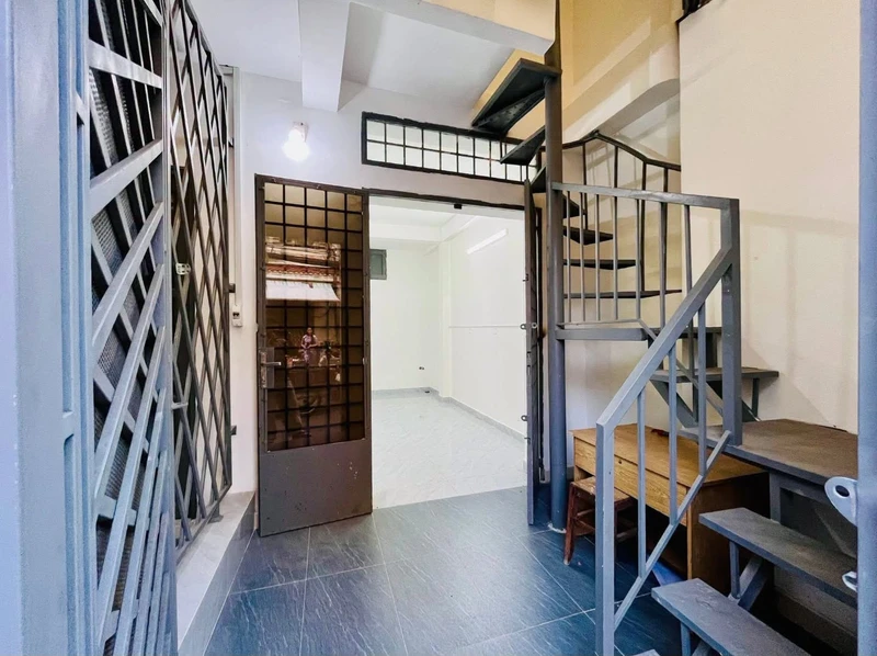 Cho thuê nhà hẻm 2.8x8m, 2PN 3WC, Gò Vấp