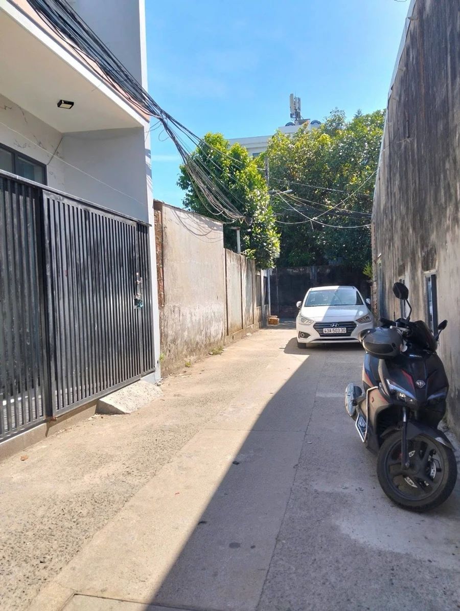 Bán nhà hẻm ô tô 60m, gần ĐH Duy Tân, 3.29 tỷ - Ảnh 1