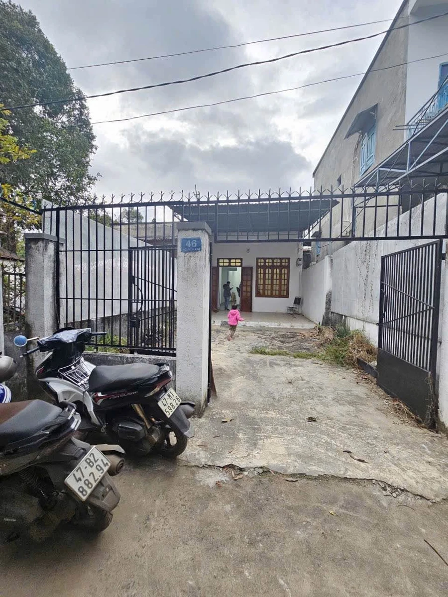 Bán nhà cấp 4 hẻm Nguyễn Kim 5x23m thổ cư 100% giá 2,85 tỷ, Buôn Ma Thuột - Ảnh thu nhỏ 2