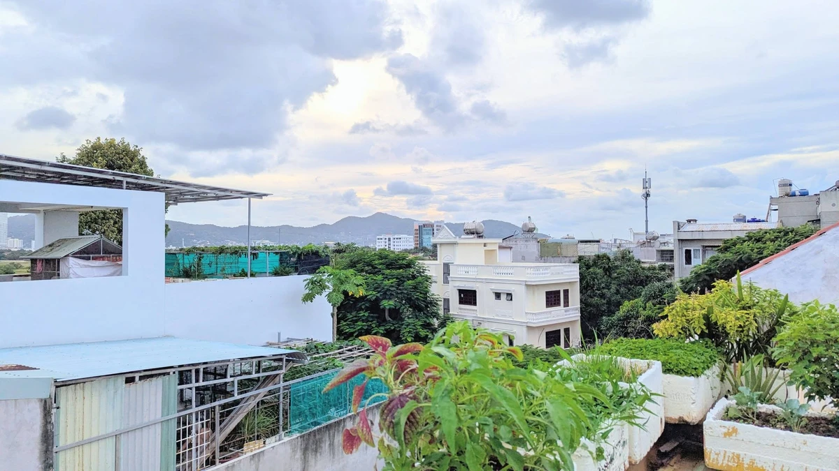 Bán nhà mặt tiền Nguyễn Thiện Thuật 99m2, 4 phòng ngủ - Ảnh thu nhỏ 3