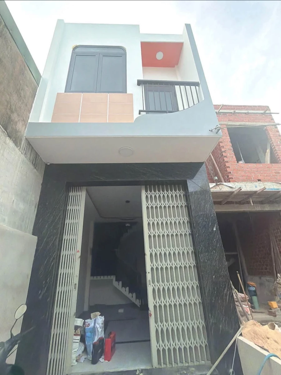 Bán nhà hẻm 52 Hàn Mặc Tử 2 tầng 83m2, 3PN 2WC, giá 2,65 tỷ - Ảnh thu nhỏ 2