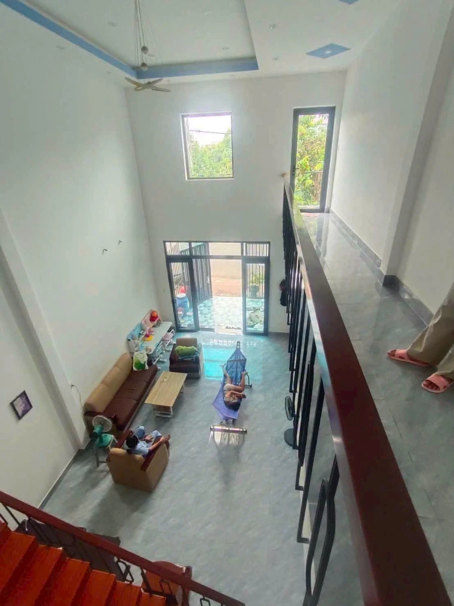 Bán nhà 1 trệt 1 lầu 115m2 khu Sao Mai, Phường 7, TP Bến Tre giá 3,4 tỷ - Ảnh thu nhỏ 4