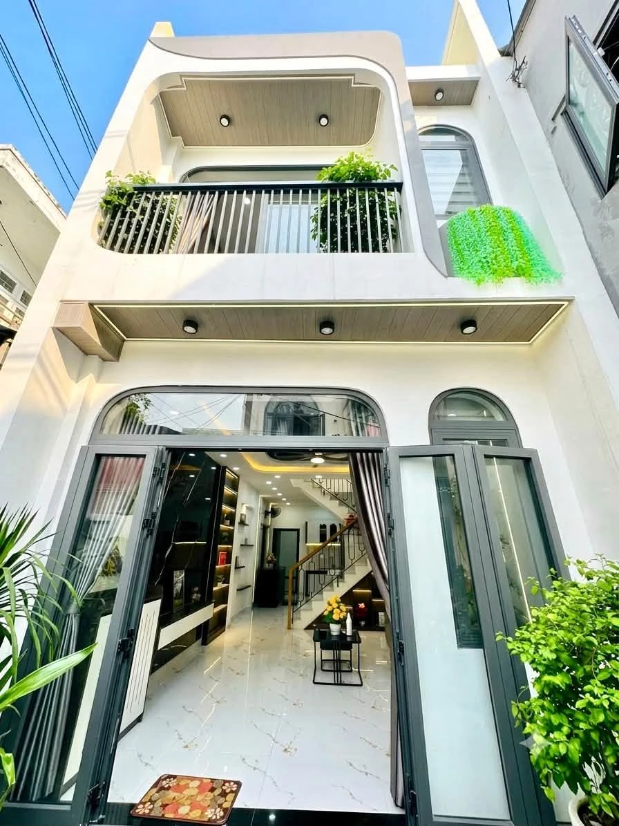 Bán nhà 2 tầng 3 PN 64m2 (4x16) hoàn công đủ tại Phú Nhuận - Ảnh 1