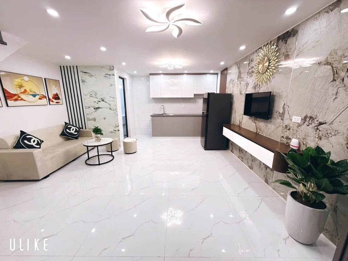 Bán nhà 2 tầng 80m² Phạm Hữu Điều Quận 1 1,95 tỷ - Ảnh thu nhỏ 3