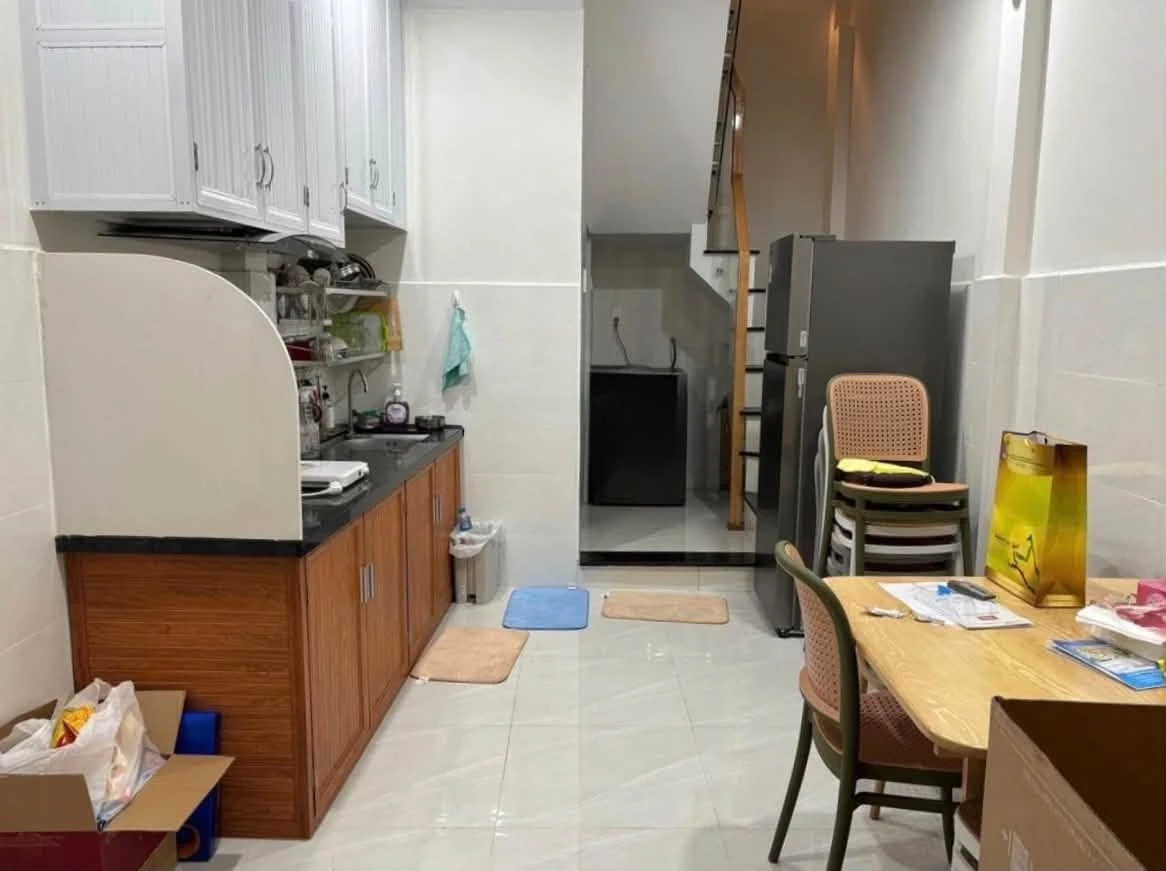 Cho thuê nguyên căn 2 PN 22m² Nguyễn Đình Chiểu Q1 - Ảnh thu nhỏ 2