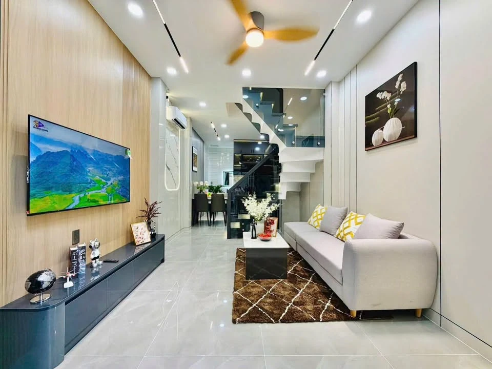 Bán nhà hẻm 1 trệt 1 lầu 2PN Phan Huy Ích, Gò Vấp, 27,9m2, giá 4,39 tỷ - Ảnh thu nhỏ 3