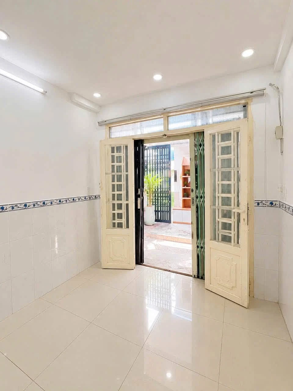 Bán nhà Bình Thạnh 16m2 gần đại học 2 tỉ 3 - Ảnh 1