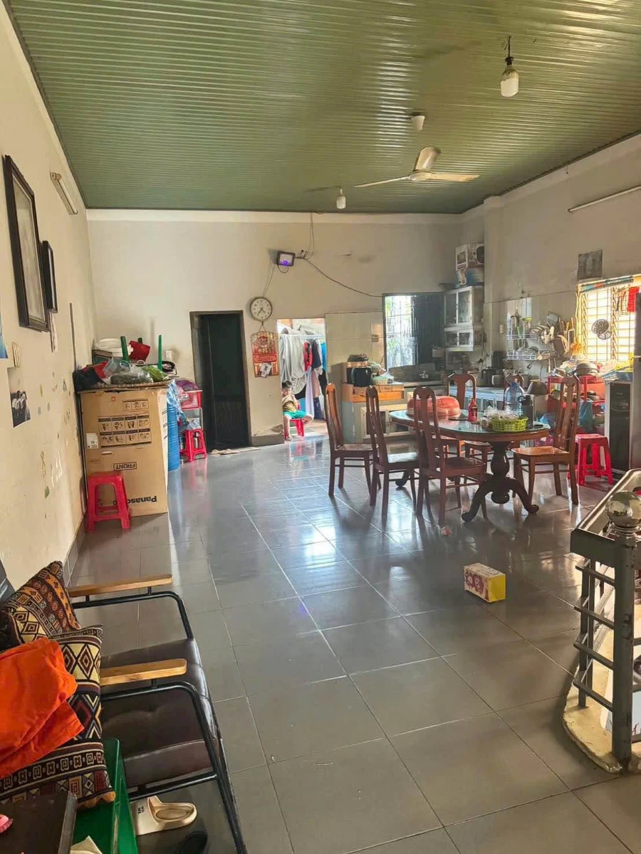 Bán nhà mặt tiền Chế Lan Viên 4PN, 124m², 11 tỷ 5 - Ảnh thu nhỏ 2
