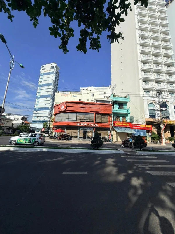 Bán đất mặt tiền Trần Phú Nha Trang 194 m² - view biển