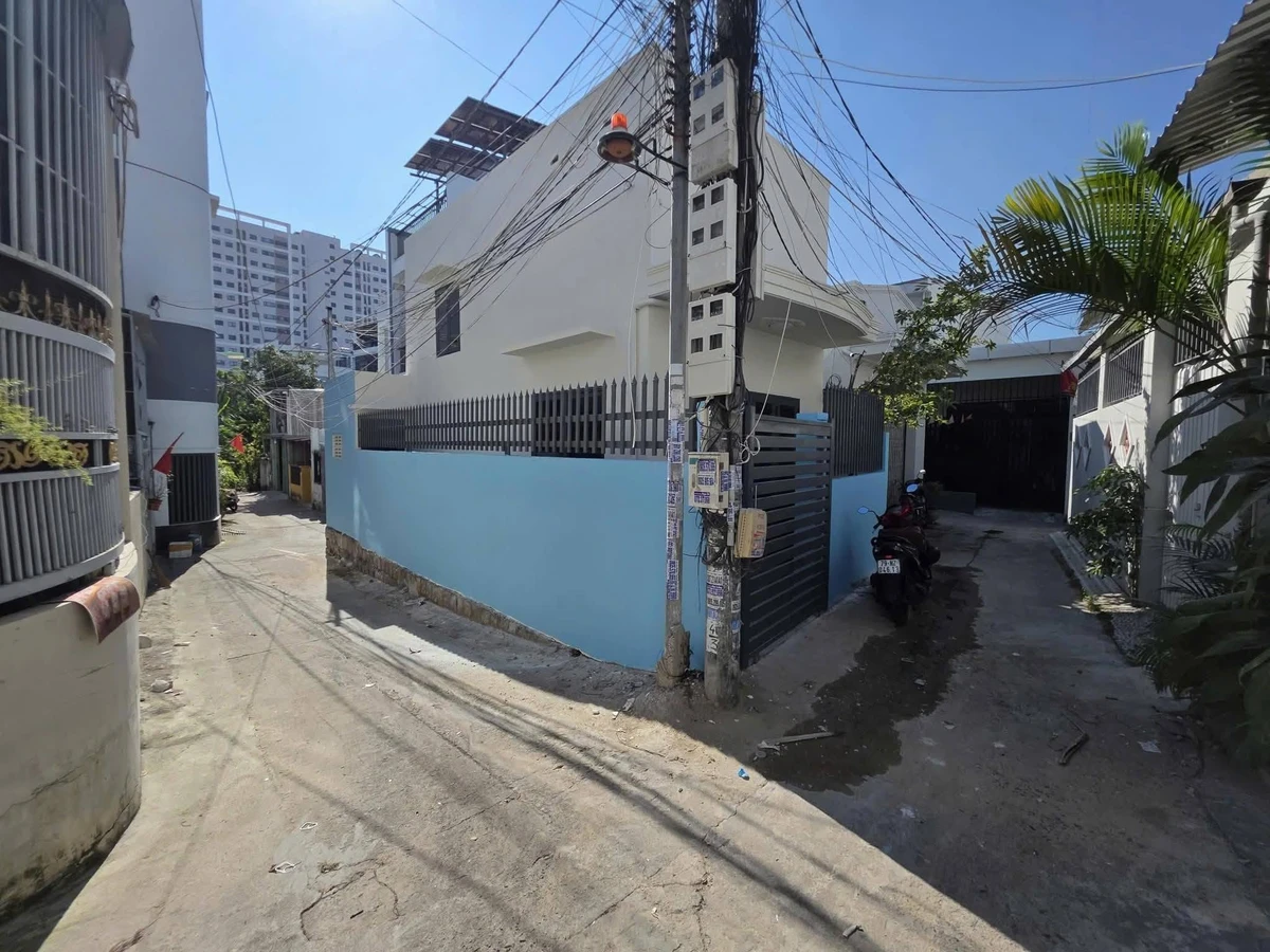 Bán nhà 2 mặt tiền 52.3m² Lê Hồng Phong, Nha Trang - Ảnh thu nhỏ 4