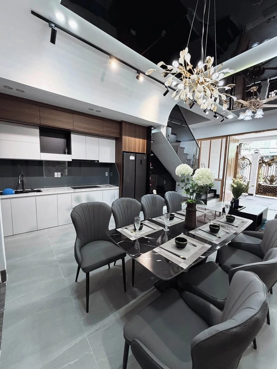 Bán villa 4 phòng ngủ 220m² Đà Nẵng 9 tỷ - Ảnh thu nhỏ 4
